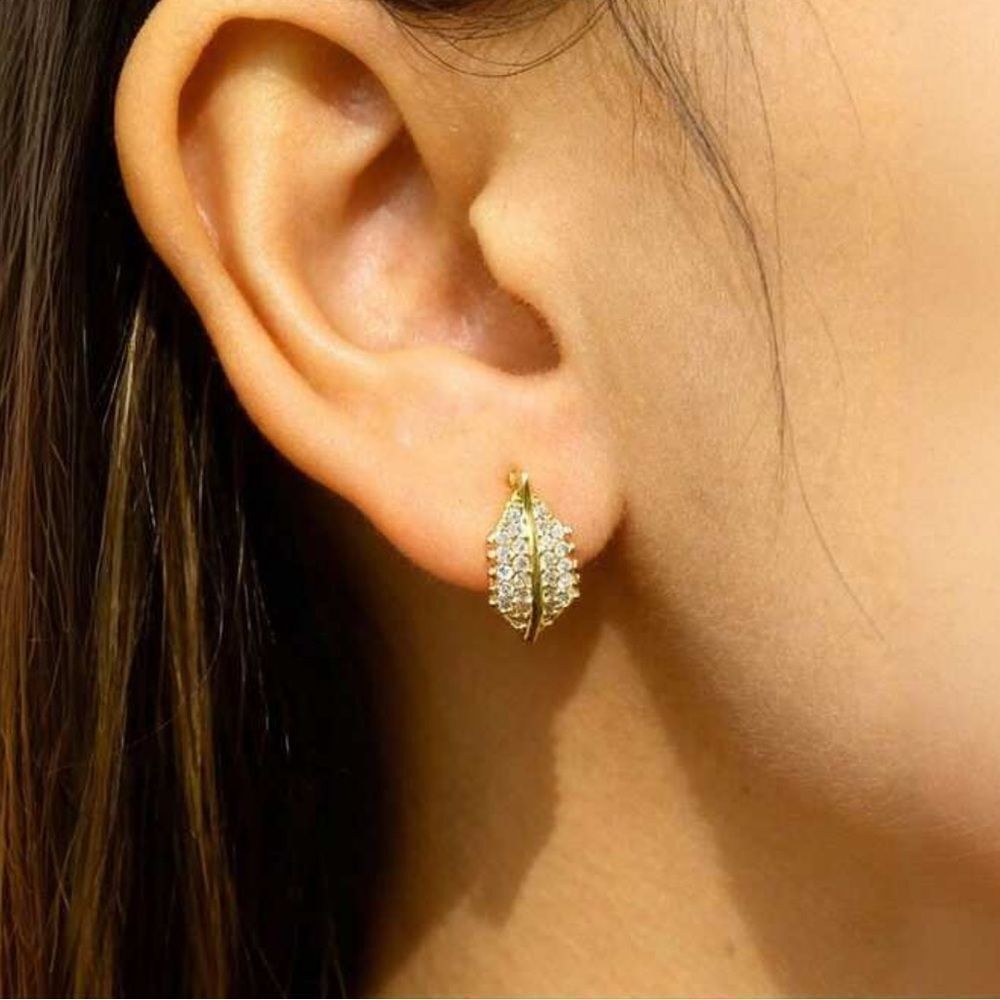 Gold Pave Hoop earring A1547